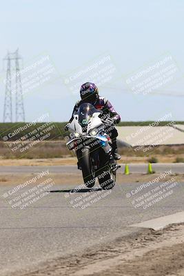 media/Aug-03-2025-TrackDaz (Sun) [[bf4a71acf9]]/B Group/1220pm (Wheelie Bump)/